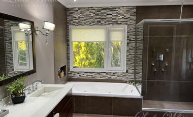 Venta - Casa de 5 amb. en Echeverría del Lago