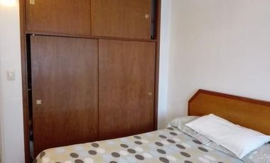 Casa 4 ambientes con garage, parque y quincho