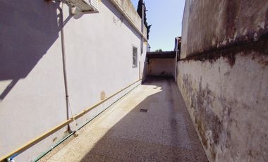 VENTA Casa en Wilde con 3 dormitorios y fondo libre APTA CRÉDITO