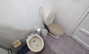 VENTA Casa en Wilde con 3 dormitorios y fondo libre APTA CRÉDITO
