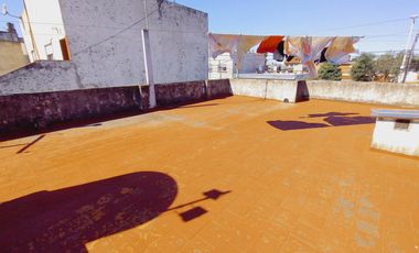 VENTA Casa en Wilde con 3 dormitorios y fondo libre APTA CRÉDITO