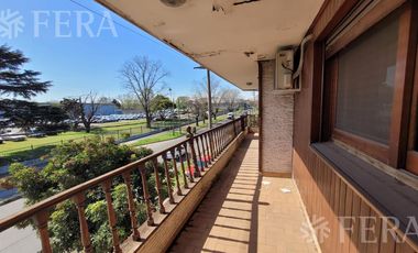 Venta casa de 5 ambientes con cochera y quincho en Quilmes Oeste