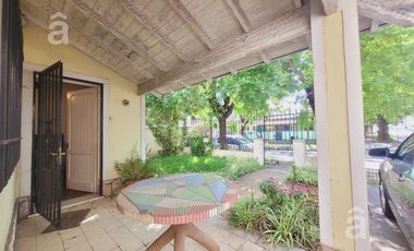 Casa  en Venta  lote propio en  Villa Ballester - Tres Ambientes oportunidad !