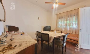 Casa  en Venta  lote propio en  Villa Ballester - Tres Ambientes oportunidad !