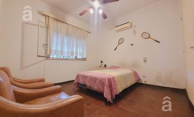 Casa  en Venta  lote propio en  Villa Ballester - Tres Ambientes oportunidad !