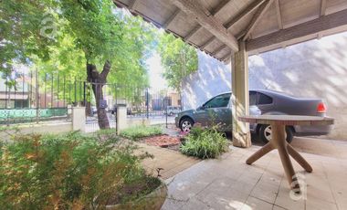 Casa  en Venta  lote propio en  Villa Ballester - Tres Ambientes oportunidad !