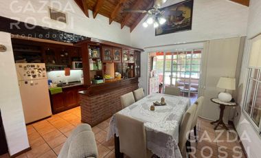 Hermosa casa 5 ambientes a la venta  en Campos de Echeverria, Canning