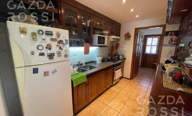 Hermosa casa 5 ambientes a la venta  en Campos de Echeverria, Canning
