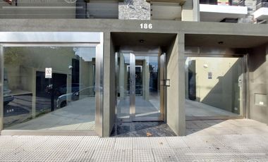 Departamento de 2 ambientes a estrenar, en venta, en Quilmes