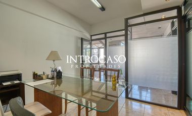 Venta Permuta Oficina Amplia Balcon al frente