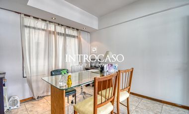 Venta Permuta Oficina Amplia Balcon al frente