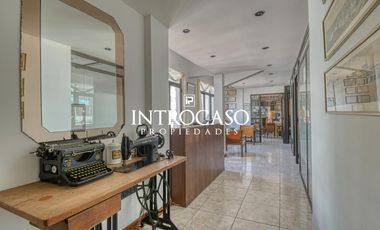 Venta Permuta Oficina Amplia Balcon al frente