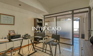 Venta Permuta Oficina Amplia Balcon al frente