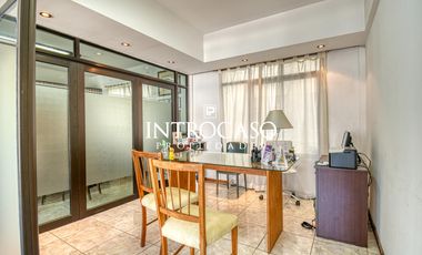 Venta Permuta Oficina Amplia Balcon al frente
