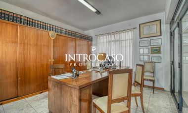 Venta Permuta Oficina Amplia Balcon al frente