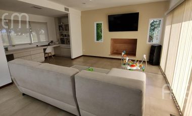 Hermosa Casa en Venta en La Horqueta de Echeverria
