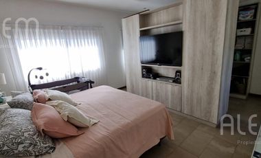 Hermosa Casa en Venta en La Horqueta de Echeverria