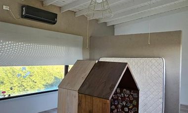 Casa en venta - 4 Dormitorios 3 Baños - Cocheras - 870Mts2 - Escobar