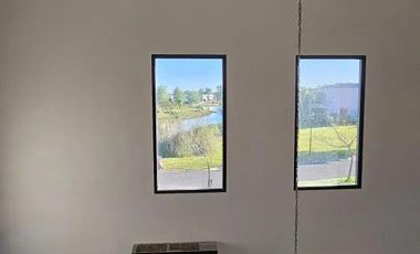 Casa en venta - 4 Dormitorios 3 Baños - Cocheras - 870Mts2 - Escobar