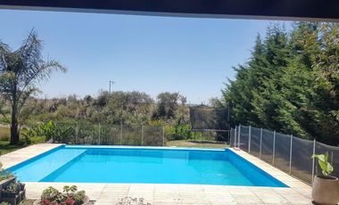 Casa en venta - 4 Dormitorios 3 Baños - Cocheras - 870Mts2 - Escobar