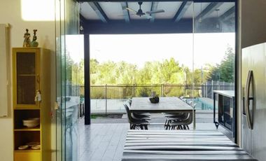 Casa en venta - 4 Dormitorios 3 Baños - Cocheras - 870Mts2 - Escobar