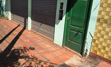 Se Vende Terreno S/Av. Rademacher - Posadas, Misiones. 663 m2 con Local