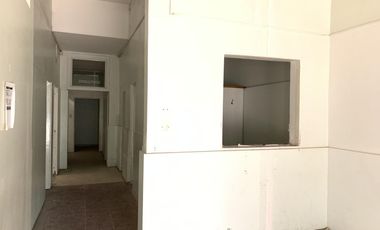 Edificio comercial en venta - 2 Salas de Espera 6 Consultorios - 333Mts2 - La Plata