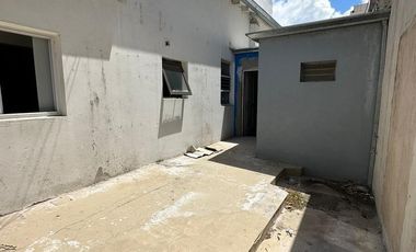 Edificio comercial en venta - 2 Salas de Espera 6 Consultorios - 333Mts2 - La Plata