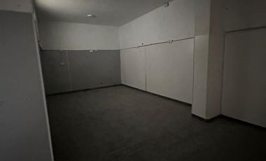 Edificio comercial en venta - 2 Salas de Espera 6 Consultorios - 333Mts2 - La Plata