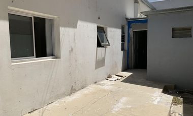 Edificio comercial en venta - 2 Salas de Espera 6 Consultorios - 333Mts2 - La Plata