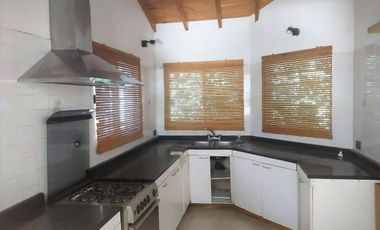 Casa 4 amb. con jardín - Altos Del Pilar
