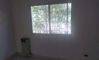 Casa 4 amb. con jardín - Altos Del Pilar