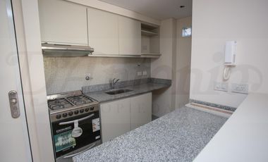 Departamento de 2 amb. a estrenar. S.U.M. Ultimo Disponible!
