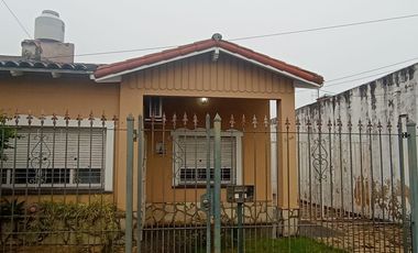 Casa en V.Talleres