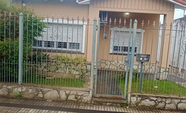 Casa en V.Talleres
