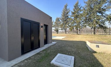 Casa en venta en San Matias, Área 1
