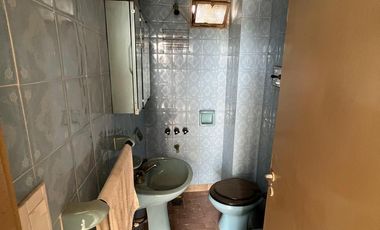 VENTA URGENTE EN BLOCK- DOCUMENTACION AL DIA - OPORTUNIDAD - CASA MULTIFAMILIAR