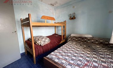 VENTA URGENTE EN BLOCK- DOCUMENTACION AL DIA - OPORTUNIDAD - CASA MULTIFAMILIAR