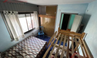 VENTA URGENTE EN BLOCK- DOCUMENTACION AL DIA - OPORTUNIDAD - CASA MULTIFAMILIAR