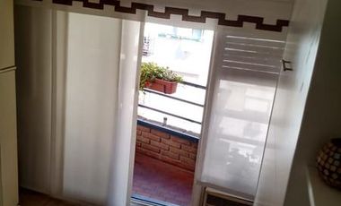Monoambiente con balcon al frente en venta - Barrio Norte - Beruti 3100