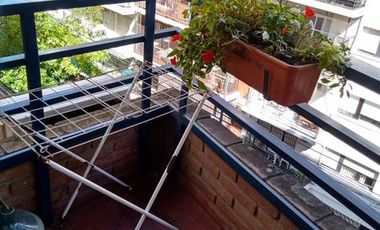 Monoambiente con balcon al frente en venta - Barrio Norte - Beruti 3100