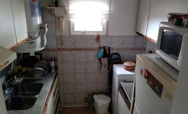 Monoambiente con balcon al frente en venta - Barrio Norte - Beruti 3100
