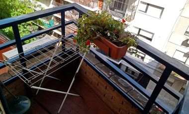 Monoambiente con balcon al frente en venta - Barrio Norte - Beruti 3100