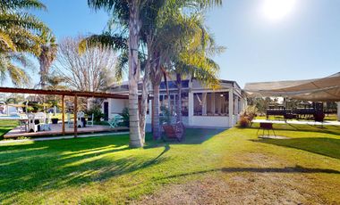 Quinta en venta en La Plata - Dacal Bienes Raíces