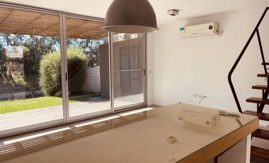 Duplex en el Barrio Islas del golf. Complejo La Mansa. Nordelta
