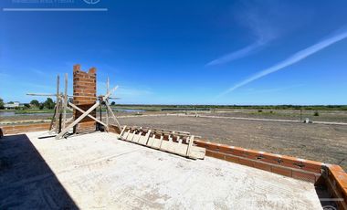 Casa 5 ambientes en obra en venta en Puerto Nizuc - Guillermo Hudson - Financiación