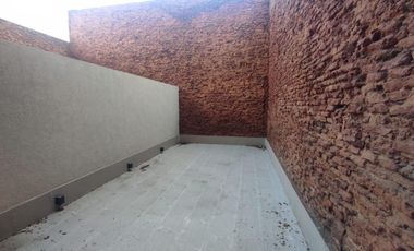 VENTA - Balcarce / Catamarca - OF. PB c/patio