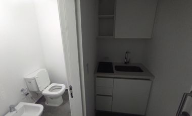 VENTA - Balcarce / Catamarca - OF. PB c/patio