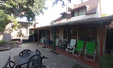 CHALET SOBRE LOTE DE 460 M2 - APTO CREDITO