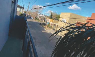 Casa en venta - 3 Dormitorios 2 Baños - 200Mts2 - Berisso